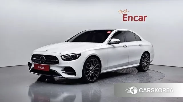 Mercedes-Benz E-Class W213 2021 Белый из Кореи