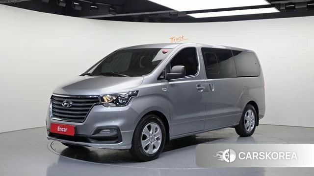 Hyundai The New Grand Starex 2019 Серебристо-серый из Кореи