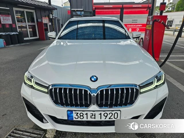 BMW 5 Series (G30) 2022 Белый из Кореи