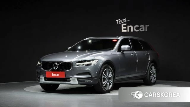 Volvo V90 Cross-Country 2018 Серый из Кореи