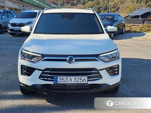 Ssangyong Beautiful Korando 2021 Белый из Кореи
