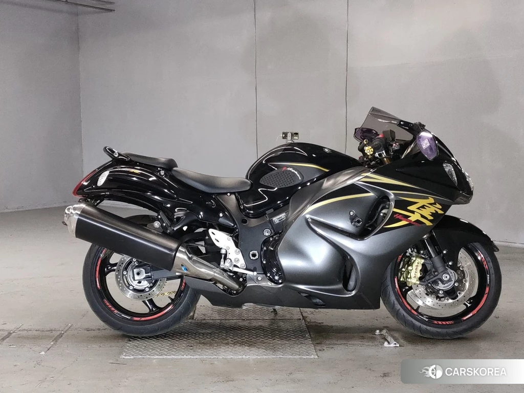 Проданный Suzuki GSX1300R HAYABUSA 2015 из Японии, фото 2