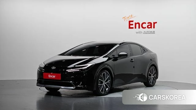 Toyota Prius 5th Generation 2024 Черный из Кореи
