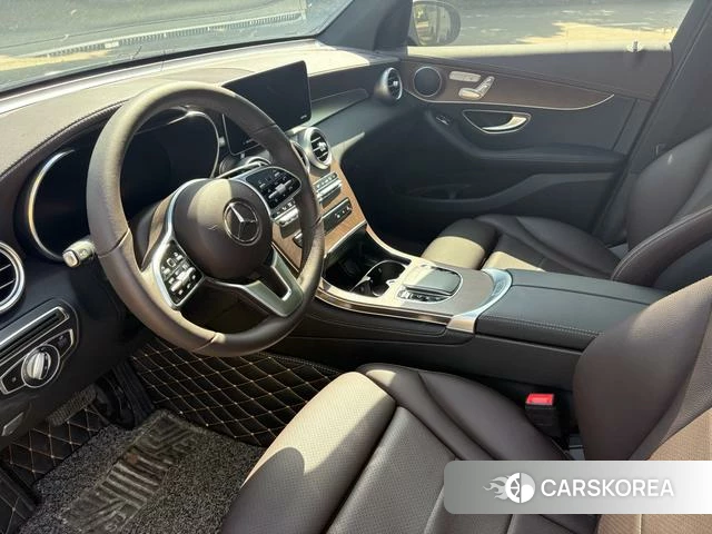Mercedes-Benz GLC 2022 Черный из Китая