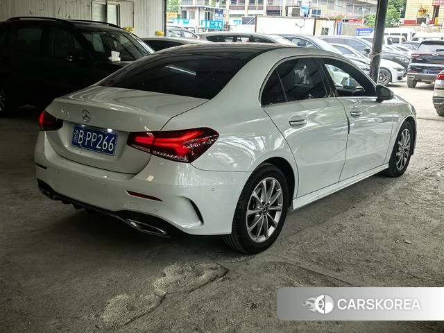 Mercedes-Benz Class A 2021 Белый из Китая