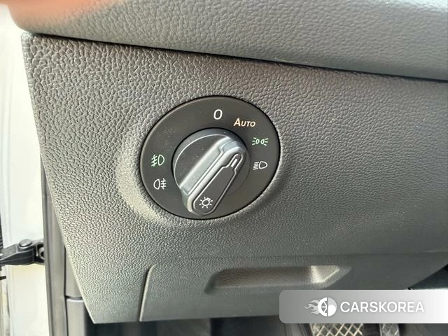 Volkswagen Tuyue 2021 Белый из Китая