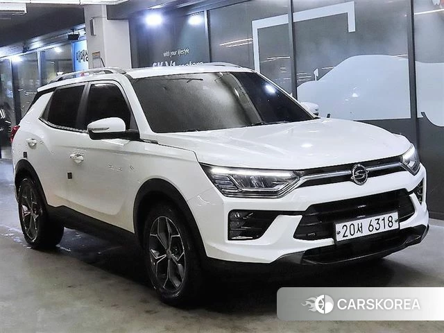 Ssangyong Beautiful Korando 2019 Белый из Кореи