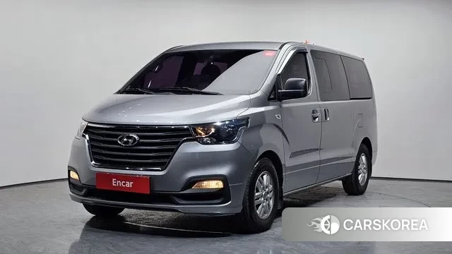 Hyundai The New Grand Starex 2018 Серый из Кореи