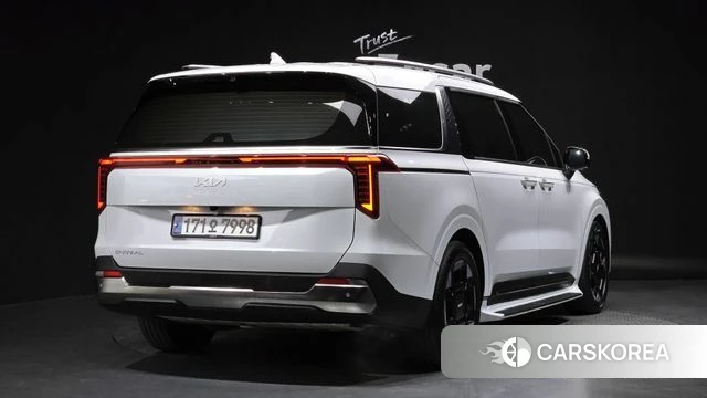 Kia The New Carnival 4th Generation 2024 Белый из Кореи