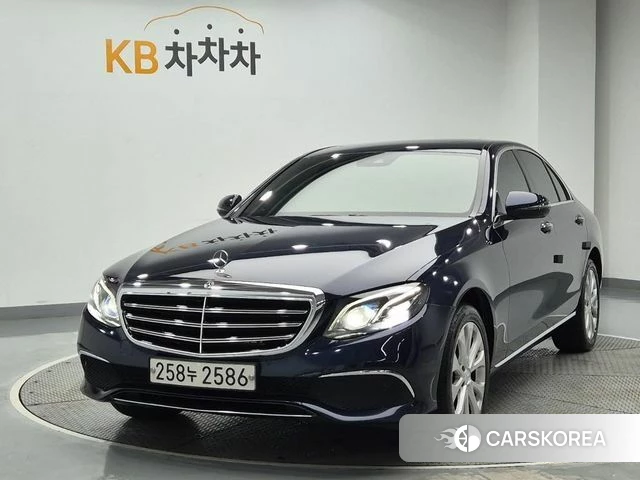 Mercedes-Benz E-Class W213 2019 Синий из Кореи