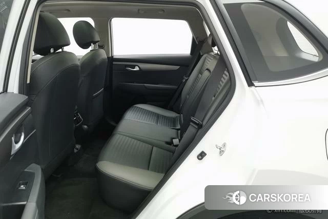 Kia Smart running 2021 Белый из Китая