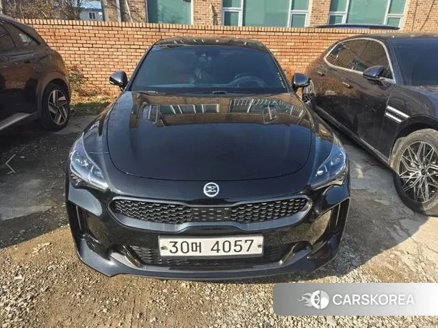 Kia Stinger 2018 Черный из Кореи