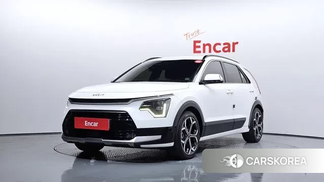 Kia Di Ol Nu Niro 2022 Белый из Кореи