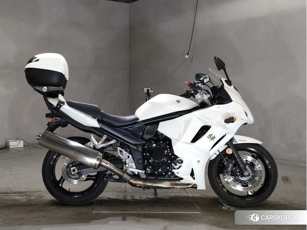 Проданный Suzuki BANDIT 1250F 2010 из Японии