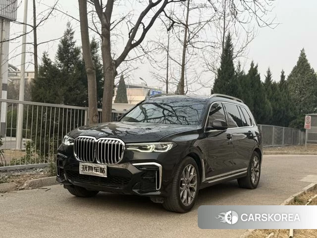 BMW X7 2022 Черный из Китая