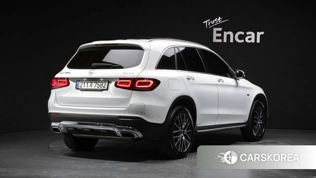 Mercedes-Benz GLC-Class X253 2021 Белый из Кореи