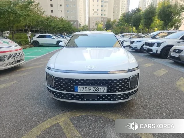 Hyundai Grandeur Hybrid (GN7) 2023 Белый из Кореи