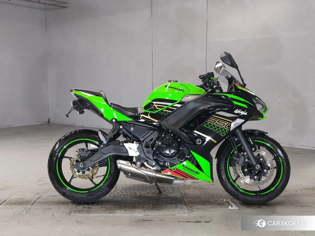Проданный Kawasaki NINJA 650 id 4165071 из Японии