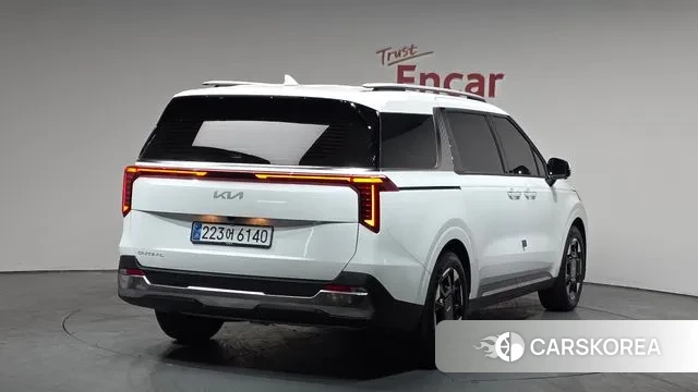 Kia The New Carnival 4th Generation 2025 Белый из Кореи