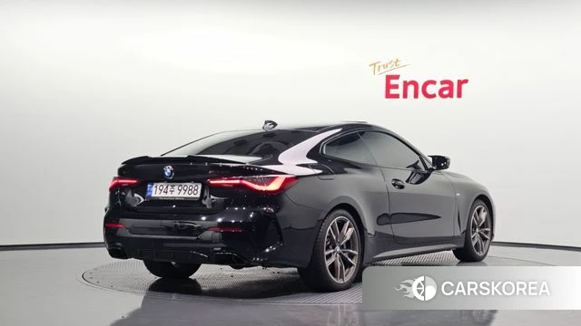 BMW 4 Series (G22) 2022 Черный из Кореи