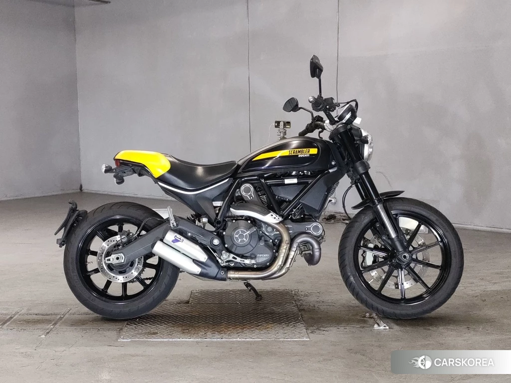 Проданный Ducati SCRAMBLER FULL THROTTLE 2016 из Японии