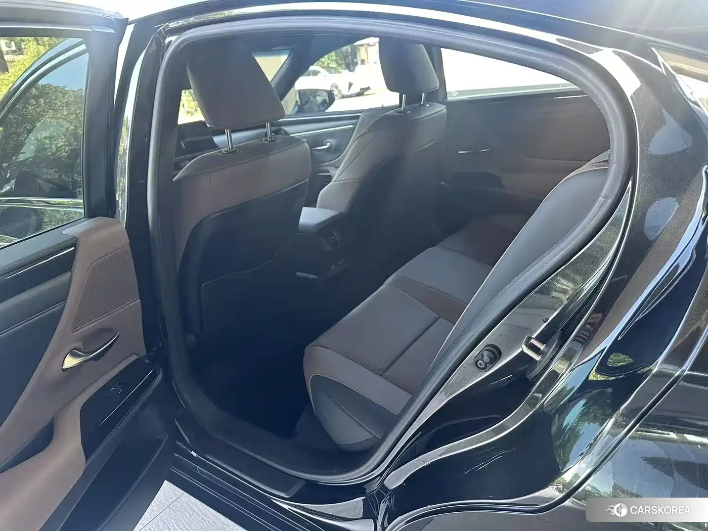 Lexus ES 2024 Черный из Китая