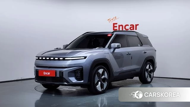 Ssangyong Torres EVX 2023 Серебристо-серый из Кореи