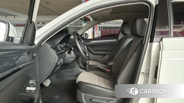 Volkswagen C-TREK Wei Collar 2018 Белый из Китая