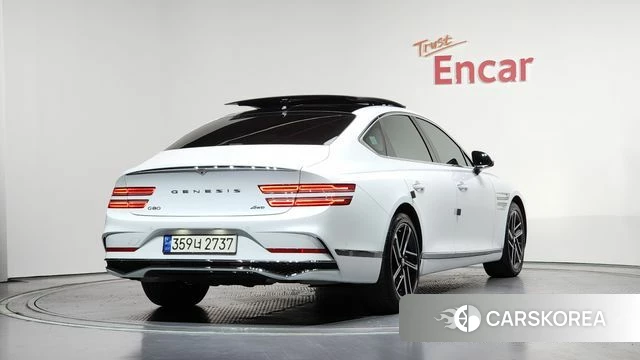 Genesis G80 (RG3) 2024 Белый из Кореи