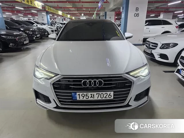 Audi A6 (C8) 2022 Белый из Кореи