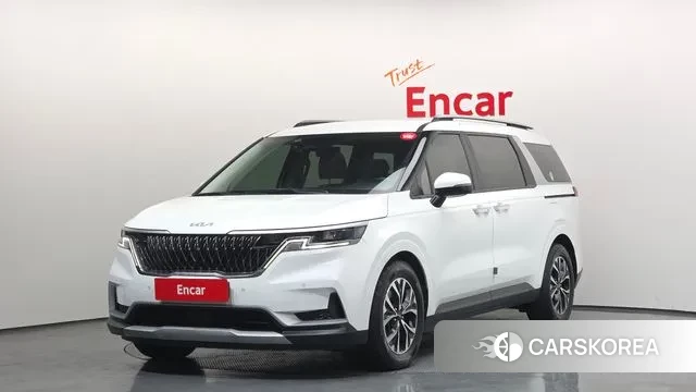 Kia Carnival 4th generation 2023 Белый из Кореи