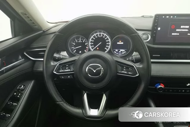 Mazda Atez 2021 Красный из Китая