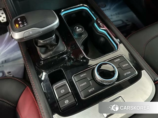 Beijing off-road BJ40 2023 Красный из Китая