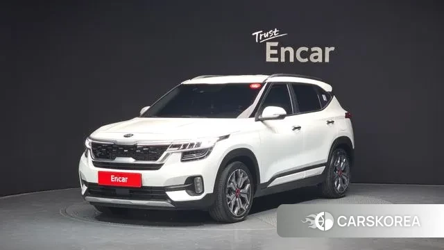 Kia Seltos 2021 Белый из Кореи
