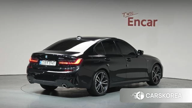 BMW 3 Series (G20) 2022 Черный из Кореи