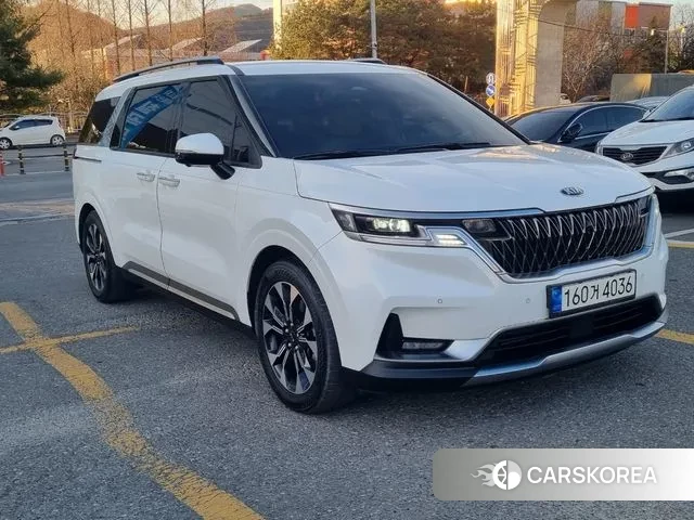 Kia Carnival 4th generation 2021 Белый из Кореи