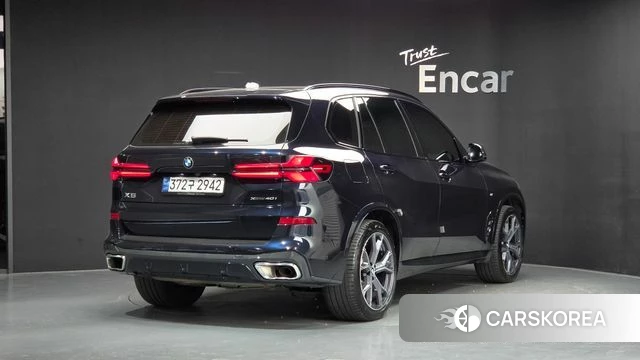 BMW X5 (G05) 2024 Черный из Кореи