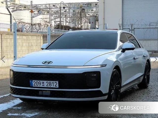 Hyundai Grandeur (GN7) 2023 Белый из Кореи