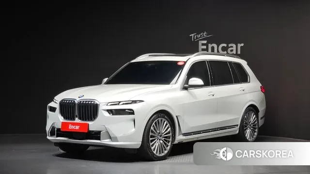 BMW X7 (G07) 2023 Белый из Кореи