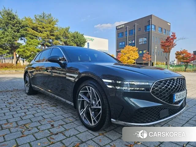 Genesis G90 (RS4) 2023 Темно-зеленый из Кореи