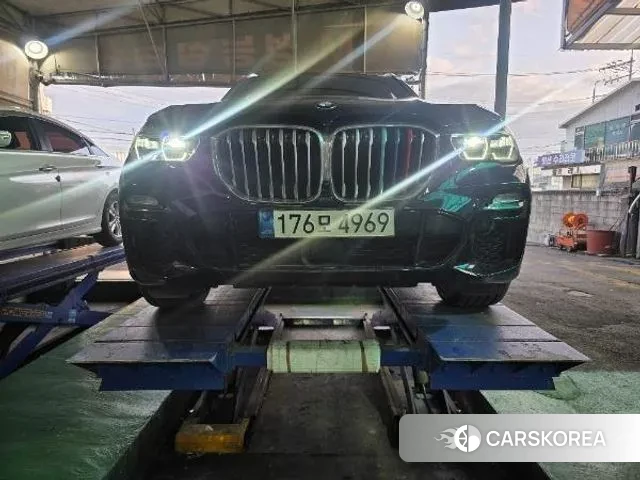 BMW X5 (G05) 2021 Черный из Кореи