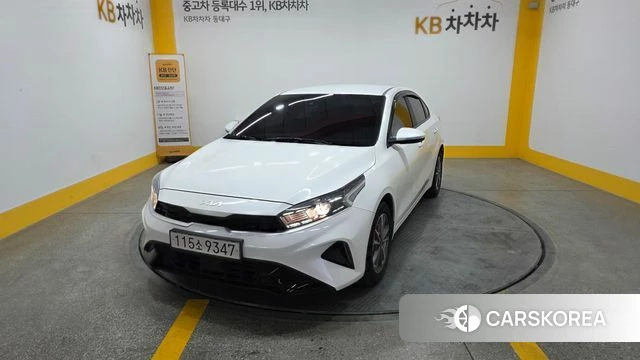 Kia The New K3 2nd generation 2022 Белый из Кореи