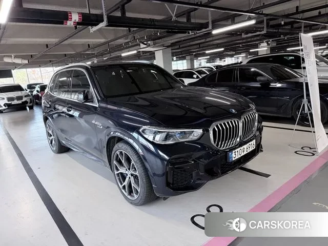 BMW X5 (G05) 2022 Черный из Кореи