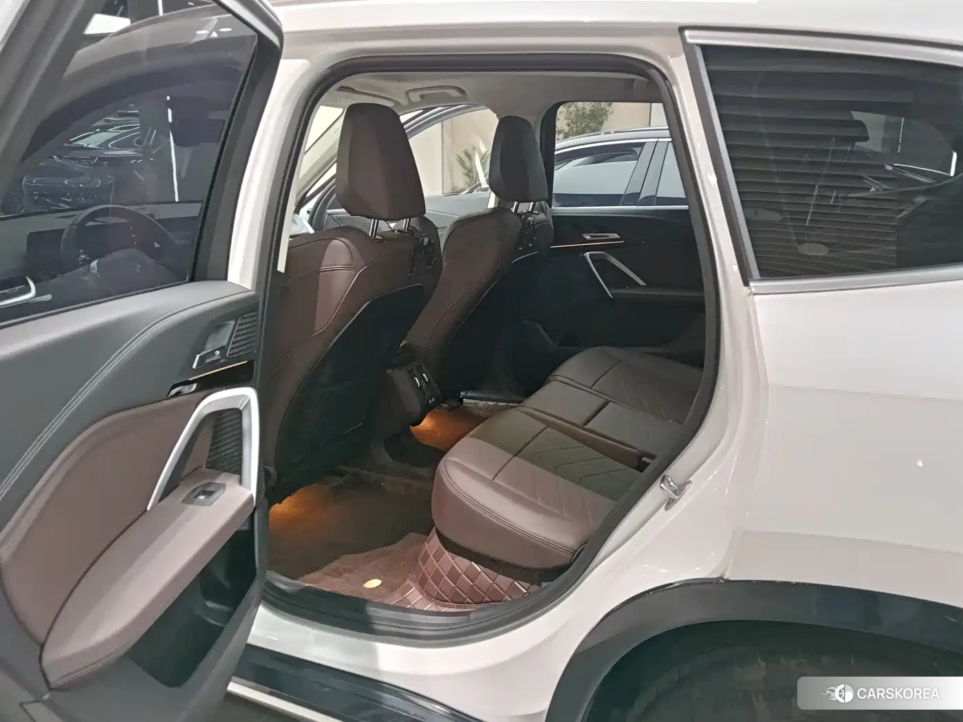 BMW iX1 2024 Белый из Китая
