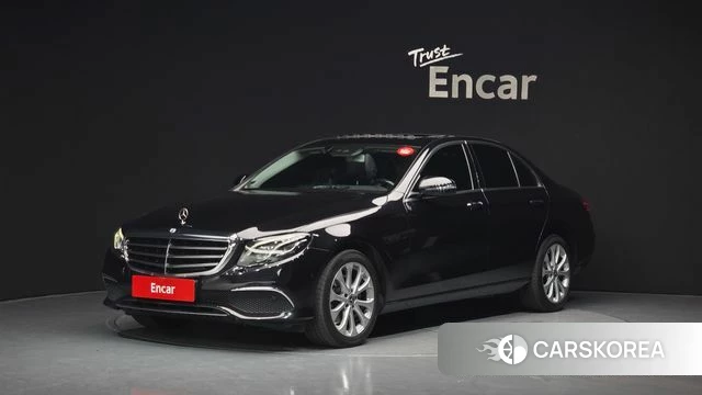 Mercedes-Benz E-Class W213 2019 Черный из Кореи