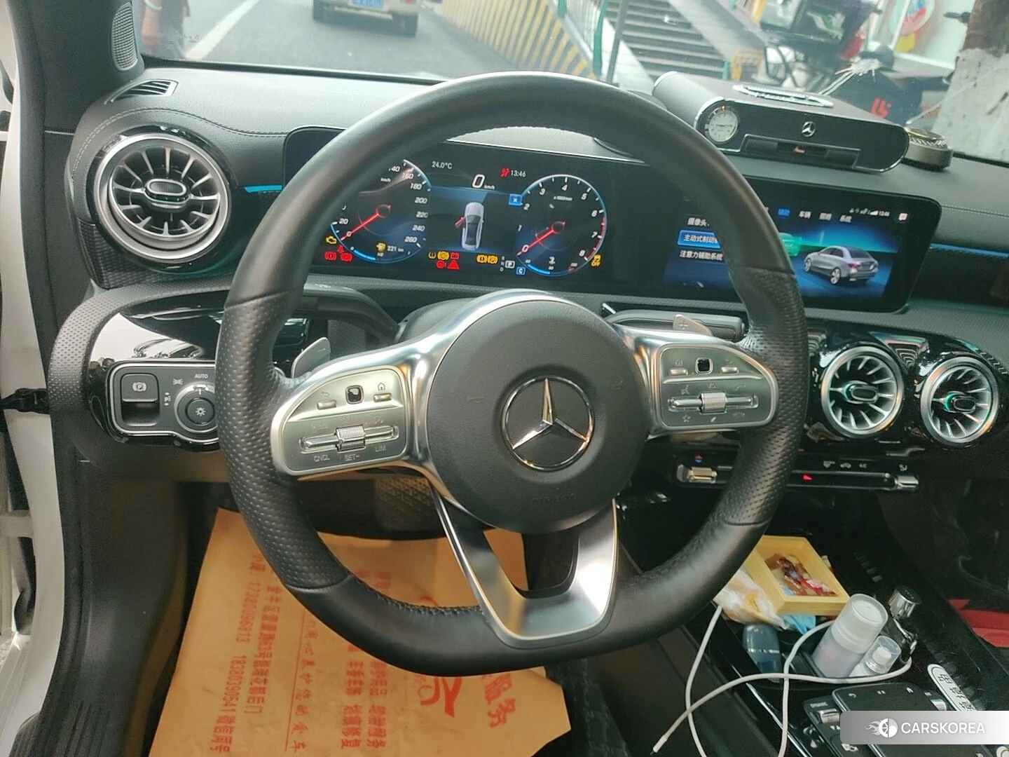 Mercedes-Benz Class A 2022 Белый из Китая