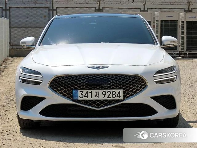 Genesis The New G70 2022 Белый из Кореи