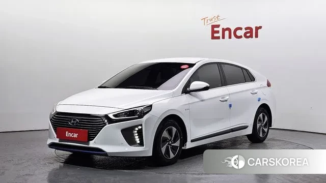 Hyundai Ionic Hybrid 2018 Белый из Кореи