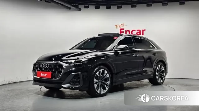 Audi Q8 (4M) 2024 Черный из Кореи