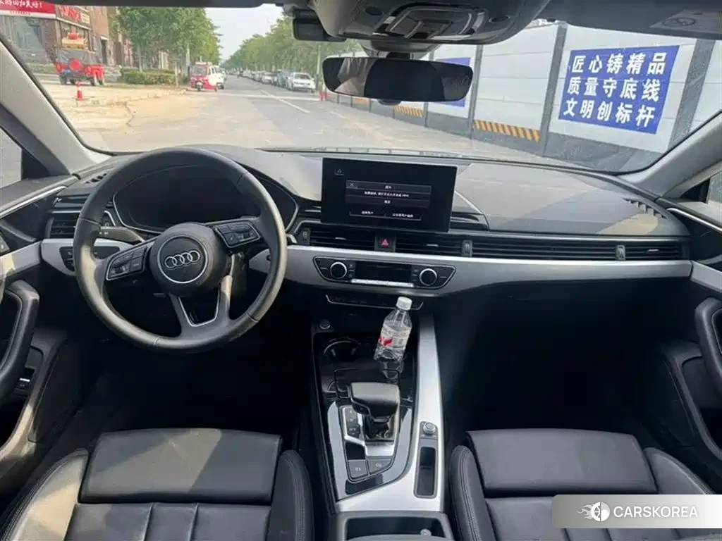 Audi A5 (imported) 2023 Зеленый из Китая